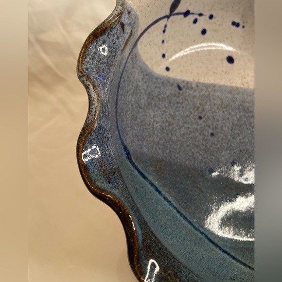 Vintage Cypress Pottery Studio Ruffled Pie Plate or Shallow Bowl Splatter Blue - Picture 5 of 8